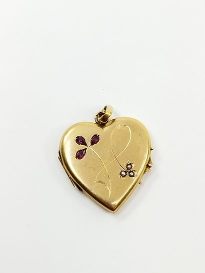 Heart-shaped pendant in yellow gold 750°,...