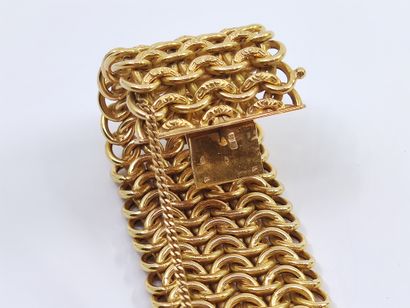 IMPORTANT bracelet en or jaune 750 maille...