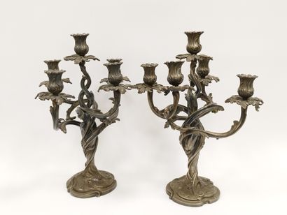 VICTOR SAGLIER (1842-1874)

Paire de candélabres...