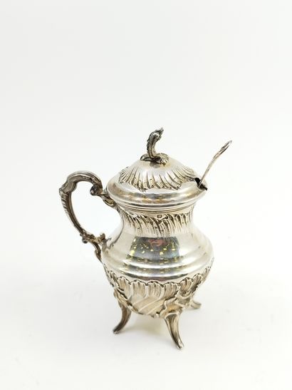 Simon Hertz

Petit moutardier quadripode...
