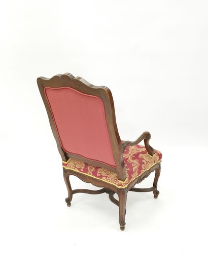 REGENCE CHAIR with high back in natural wood...