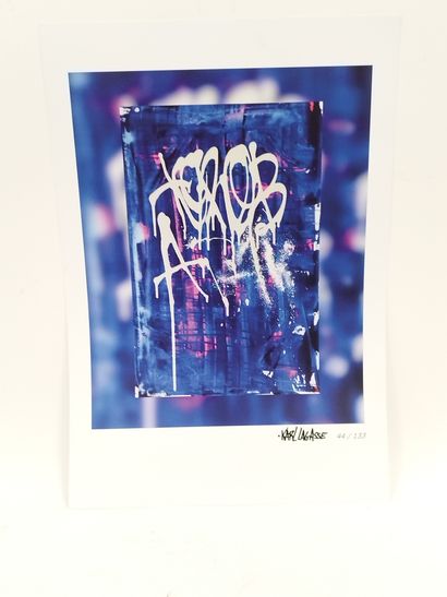 KARL LAGASSE (1981)

To rib a bank blue ice

Contrasted...