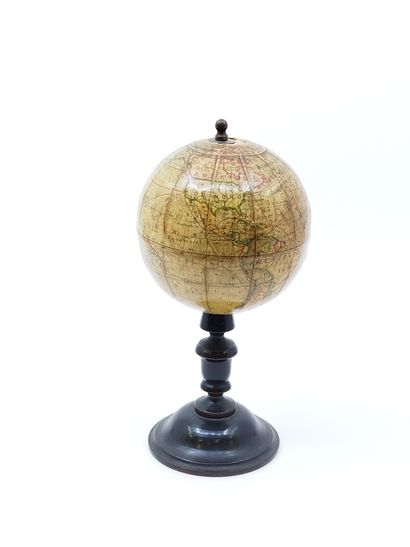 R Barbot for J.L C° Paris

Small Earth Sphere...