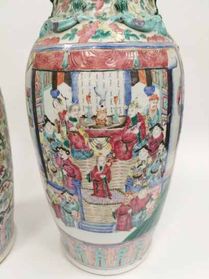 CHINE XIXeme siècle

Paire de vases balustre...