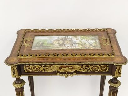 JARDINIERE de forme rectangulaire en bois...