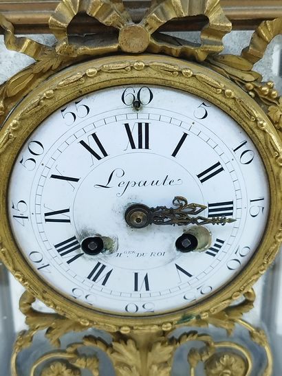 LEPAUTE clockmaker of the king (1720-1789)

Gilt...