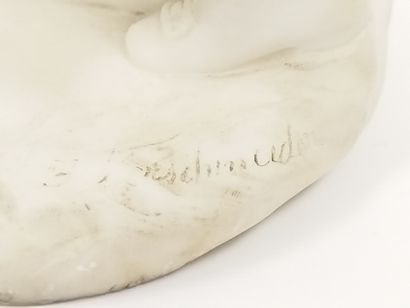 SCHNEIDER

Sculpture en marbre représentant...