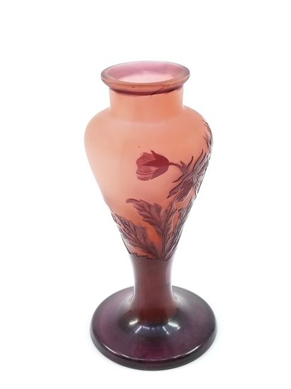 Emile GALLE (1846-1904)

Petit vase soliflore...