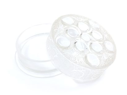 LALIQUE France

Modèle Roger 

Boîte en verre...