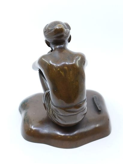 VIETNAM 20th century

Bronze with brown patina...