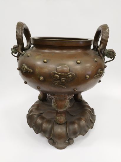 Southern CHINA or Indochina 

Large incense...