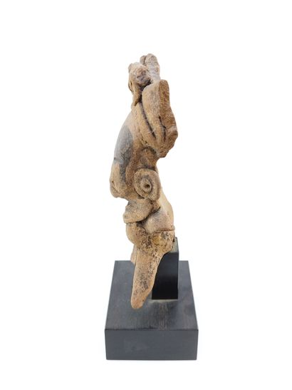 STATUTE, grey terracotta and coaltar

Mexico...