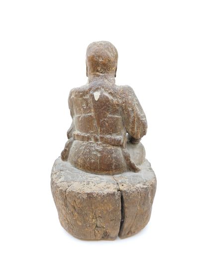 
CHINE - Dynastie MING (1368 - 1644)

Statuette...