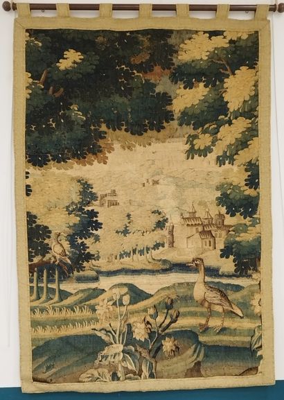 AUBUSSON

Pair of polychrome woolen doors...
