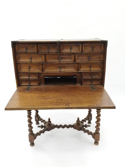 CABINET of marine in oak said 