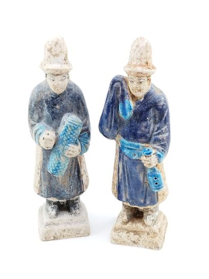 
CHINA - MING Dynasty (1368 - 1644)

Pair...