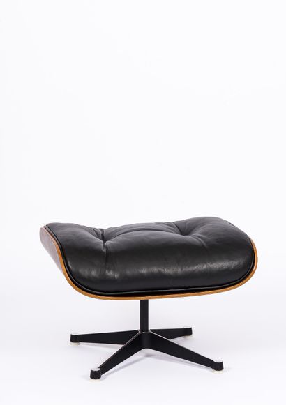 EAMES Charles (1907-1978) Ray (1912-1988)

Pour...