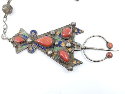 ALGERIA, KABYLIE

Pair of silver fibulas...