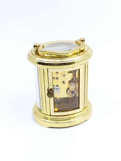 MATTHEW NORMAN 

Pendulette d’officier de...