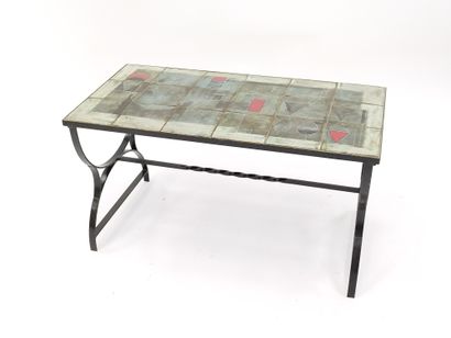 LES 2 POTIERS : MICHELLE ET JACQUES SERRE

Table...
