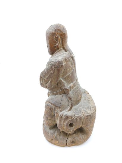 
CHINE - Dynastie MING (1368 - 1644)

Statuette...