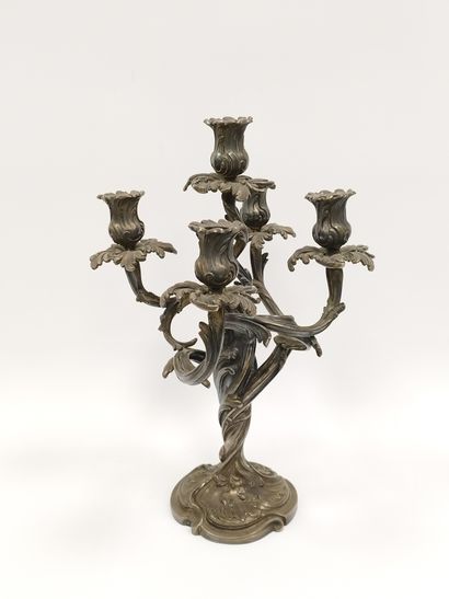 VICTOR SAGLIER (1842-1874)

Paire de candélabres...