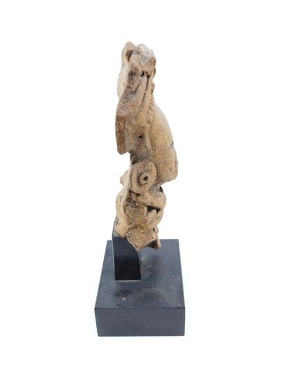 STATUTE, grey terracotta and coaltar

Mexico...