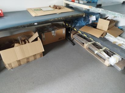 Traînant de la pièce comprenant :

visserie,...
