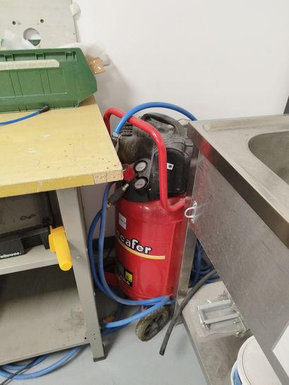 Compresseur Mecafer

50 litres