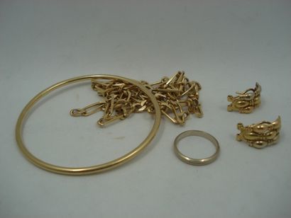 1 Bracelet jonc Or 18kt 16,13 g 1 Paire Boucles...