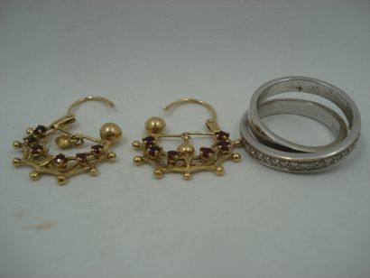 1 Bague Or gris 18kt et diamants 12,27 g...