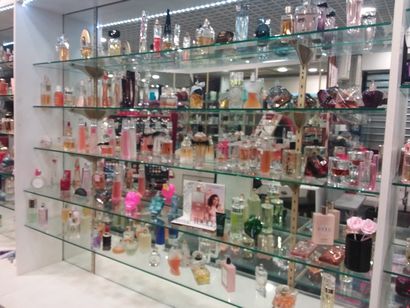 totalité des parfums se trouvant sur l'é...