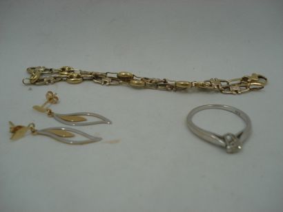 1 Bague Or gris 18kt et diamant 2,26 g 1...