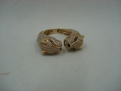 1 Bague Or 18kt et pierres 8,57 g pierres...