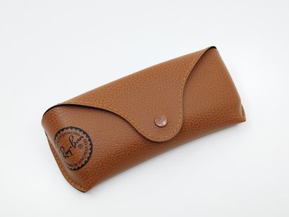 Ray Ban 
Paire de lunette de soleil