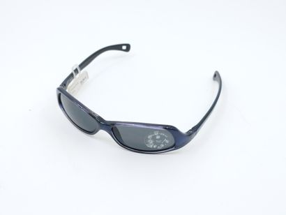 Lot de cinq paires de lunette de soleil de...