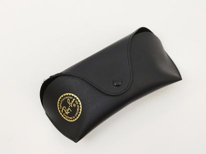 Ray Ban 
Paire de lunette de soleil
Verres...