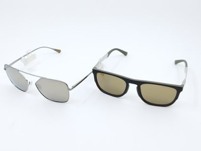 Emporio Armani
Lot de quatre paires de lunette...