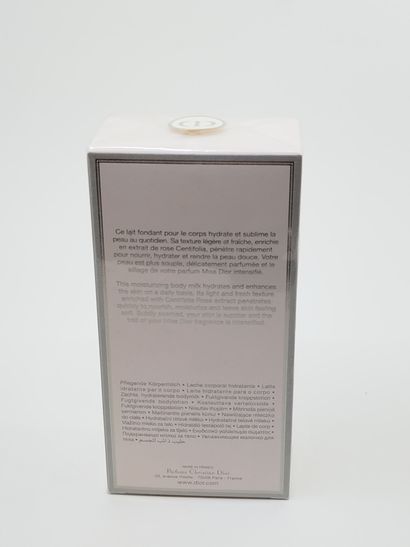 Dior - Miss Dior
Lait fondant pour le corps...
