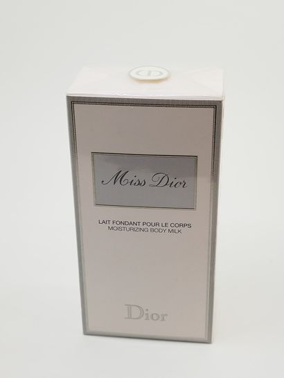 Dior - Miss Dior
Lait fondant pour le corps...