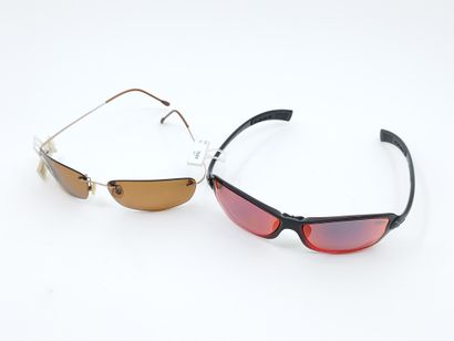 Lot de cinq paires de lunette de soleil de...