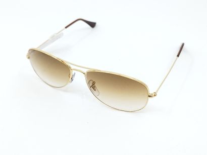 Ray Ban 
Paire de lunette de soleil