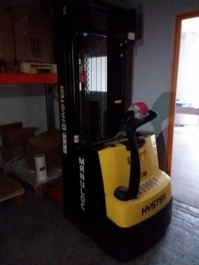 gerbeur Hyster S14IL MANULOC électrique avec...