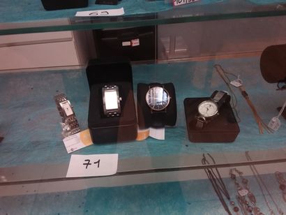 montre pierre panier
montre si charm 
montre...