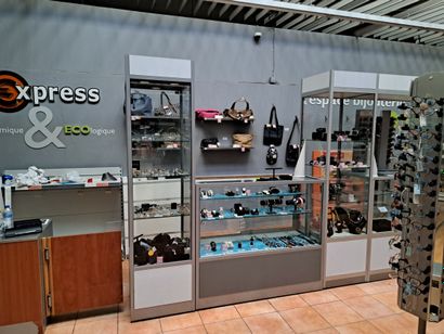 ensemble de carré de vitrine