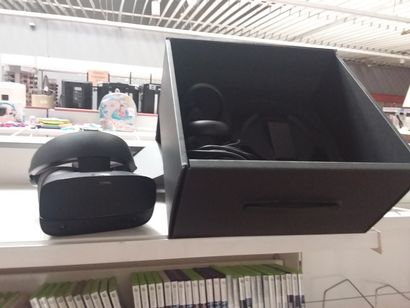 lunettes de réalité virtuelle OCULUS
dans...