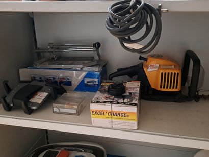 Support tablette, taille-haie, sice MAKITA,...