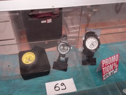 2 montres mauboussin 
1 montre swarovski