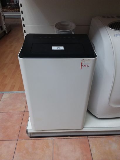 climatiseur de marque Midea
