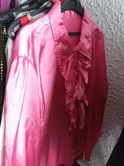 portant costumes femme
